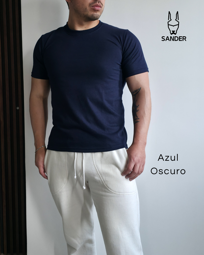 Camiseta Básica - Corte Clásico
