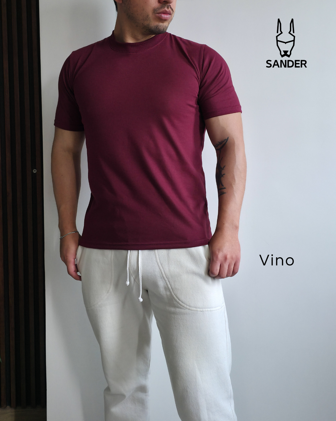 Camiseta Básica - Corte Clásico